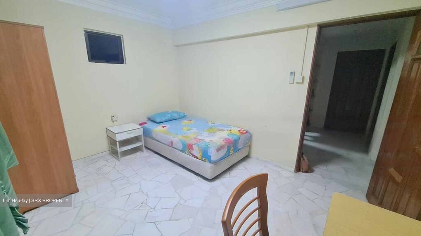 Blk 919 Hougang Avenue 4 (Hougang), HDB 5 Rooms #463218091